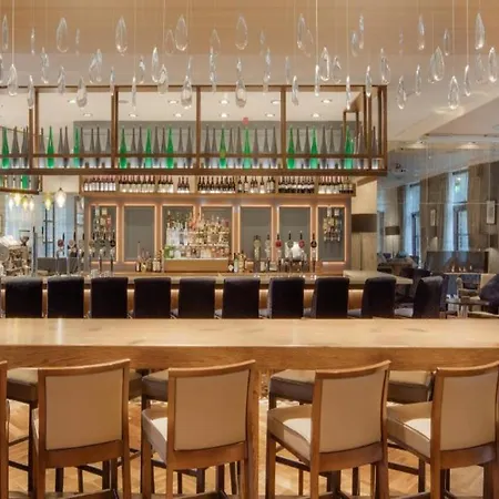Hilton 4* Δουβλίνο