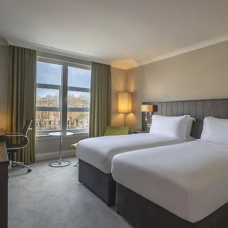 Ξενοδοχείο Hilton 4*